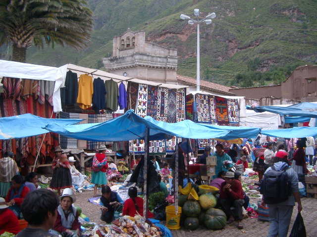 Pisac Market