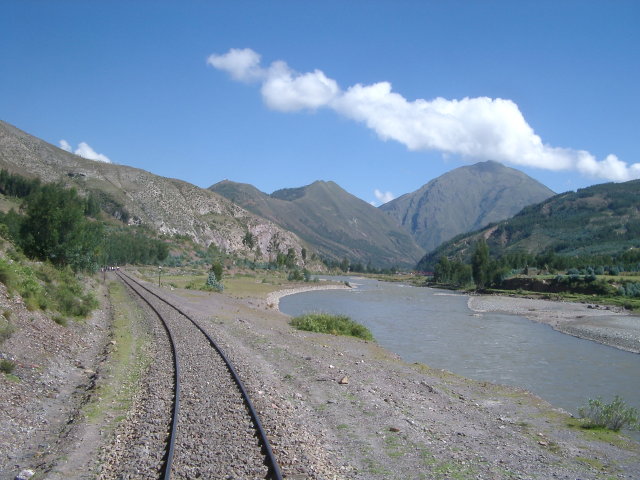 Train journey from Cusco to Lake Titicaca